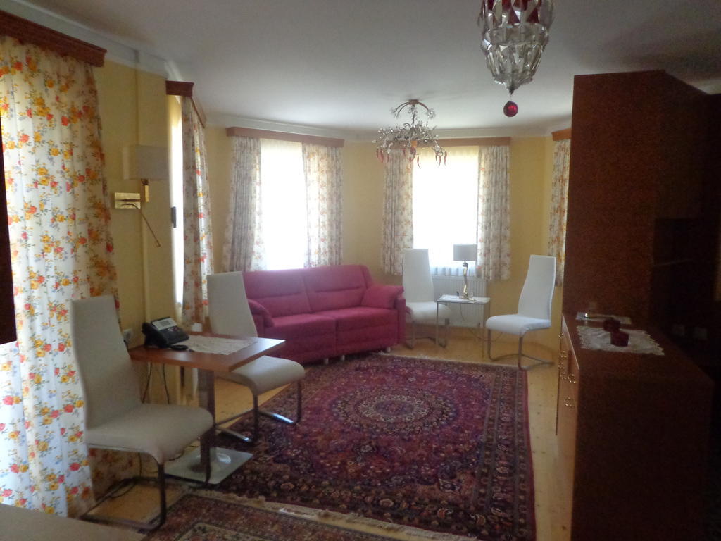 Hans Mauracher Schloessl Graz Chambre photo