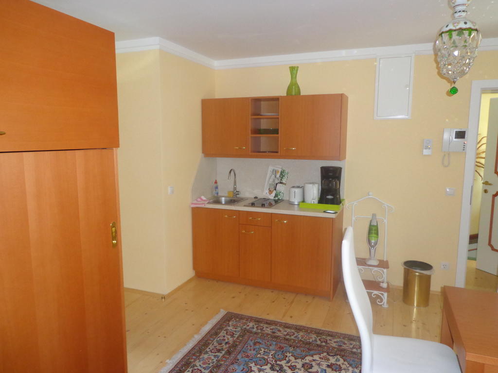 Hans Mauracher Schloessl Graz Chambre photo