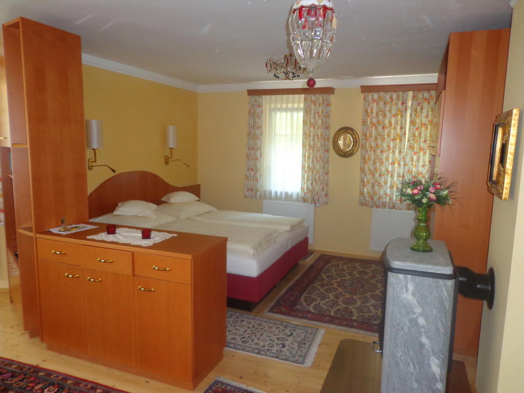 Hans Mauracher Schloessl Graz Chambre photo